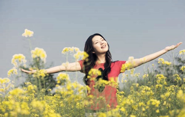 八字看易追求的女命